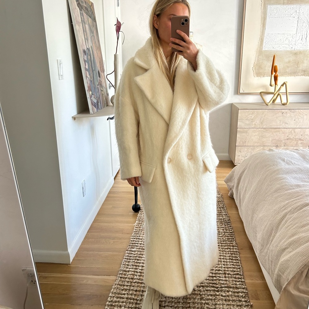 Raey Oversized Alpaca Cream Coat XS